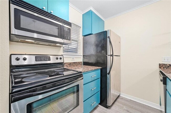Foto del edificio - 1422 Collier St