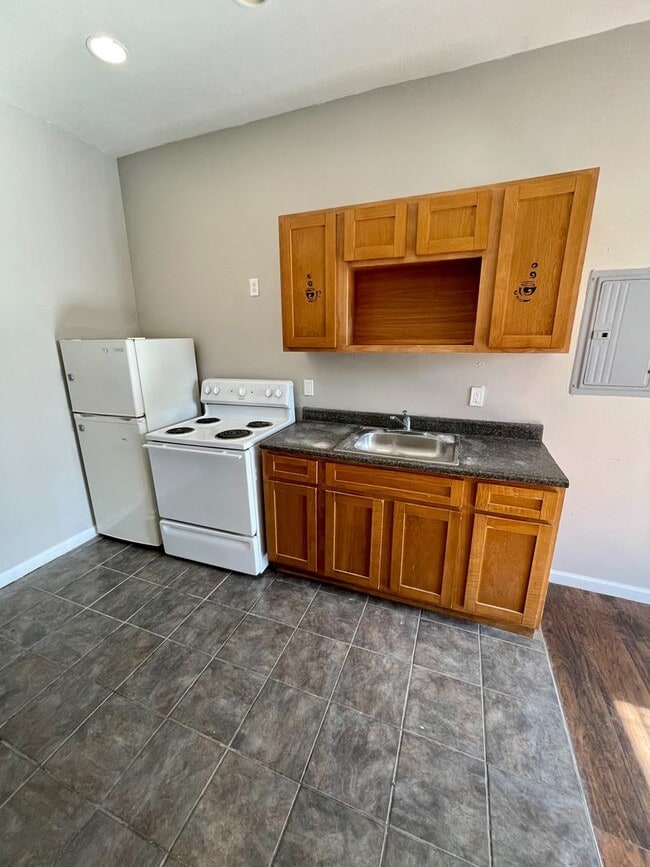 Foto del edificio - 2131 E Tioga St