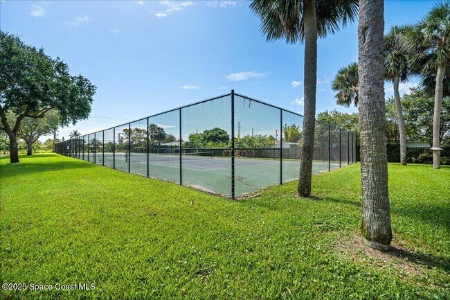 Foto del edificio - 413 Blue Jay Ln