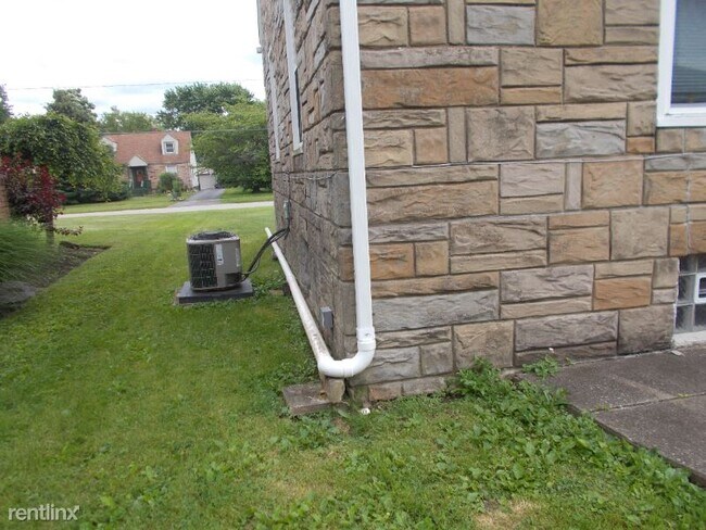 Foto del edificio - 3 br, 2 bath House - 236 Meadowbrook Ave SE