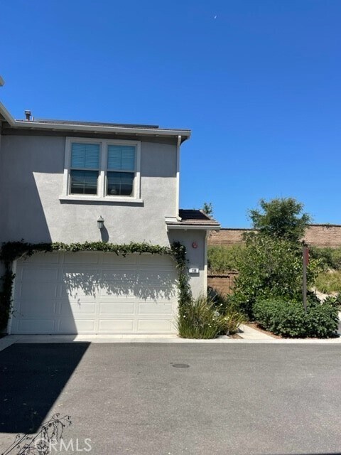 Building Photo - 138 Jaripol Cir