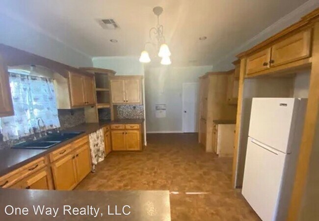 Building Photo - 3 br, 2.5 bath House - 1609 Scott Blvd