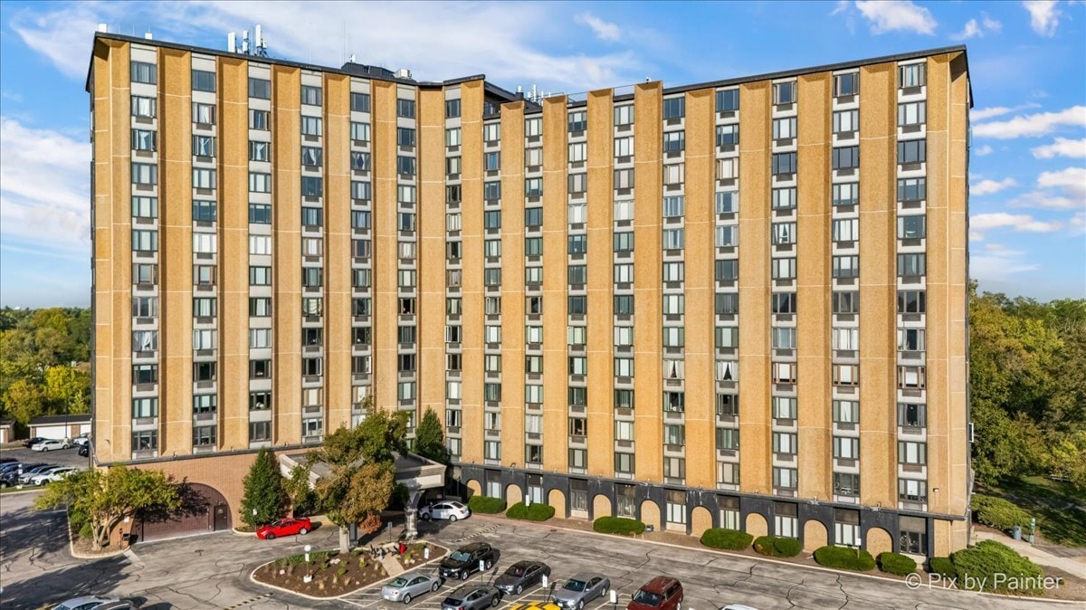 Foto principal - 1 Renaissance Pl