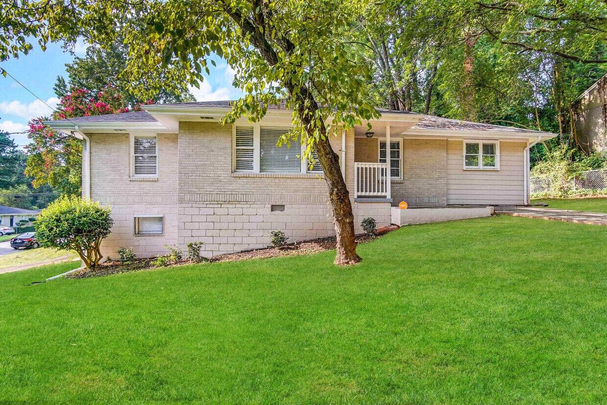 3235 Mcafee Rd House Rental in Decatur, GA