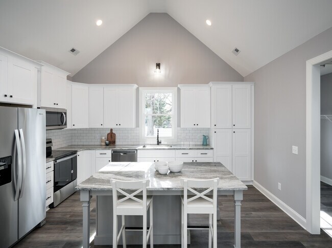 Building Photo - 338 Ackley Rd