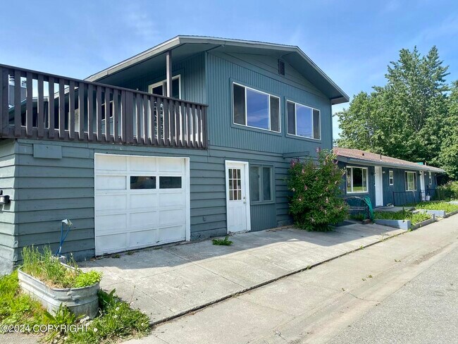 Foto del edificio - 4504 Juneau St