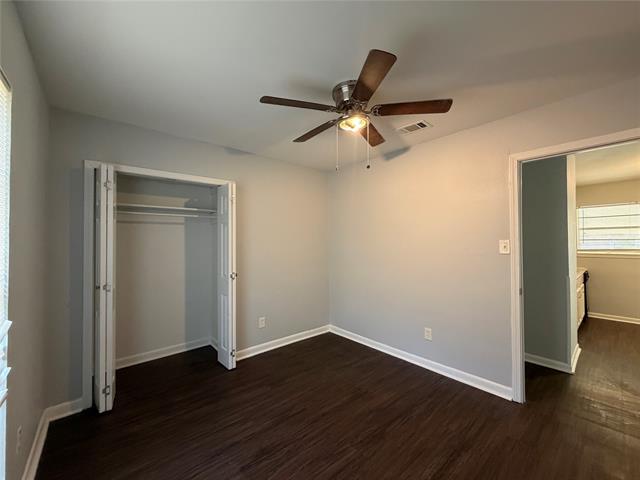 Building Photo - 9478 Woodcrest Dr