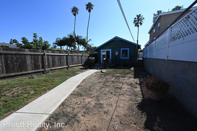 Foto del edificio - 1 br, 1 bath House - 4978 Narragansett Avenue