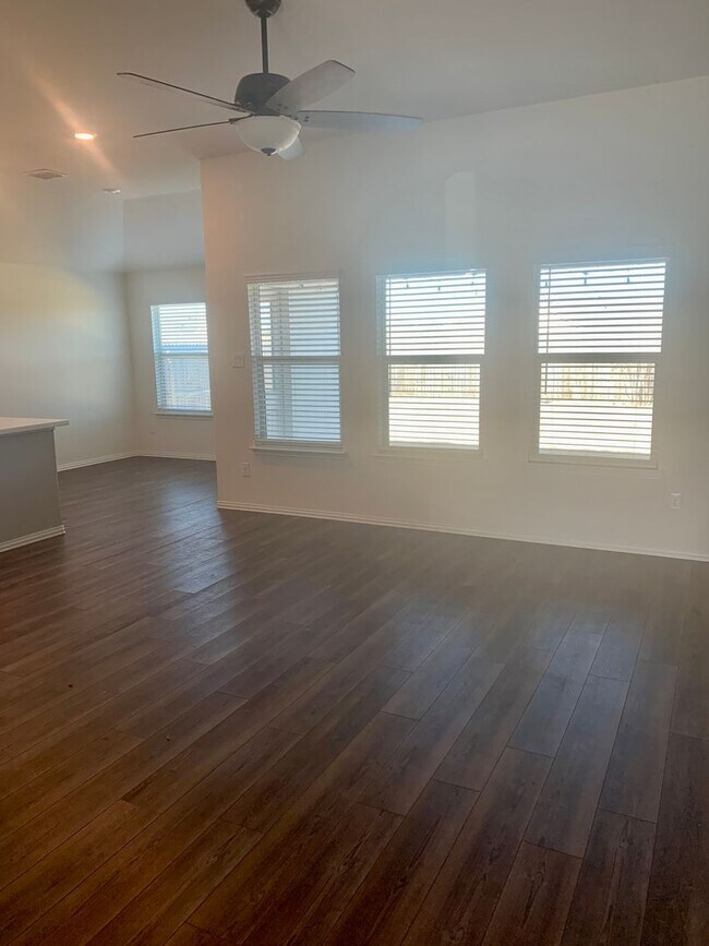 Foto del edificio - Quiet, Culdesac Lot- Beautiful Sendera Ran...