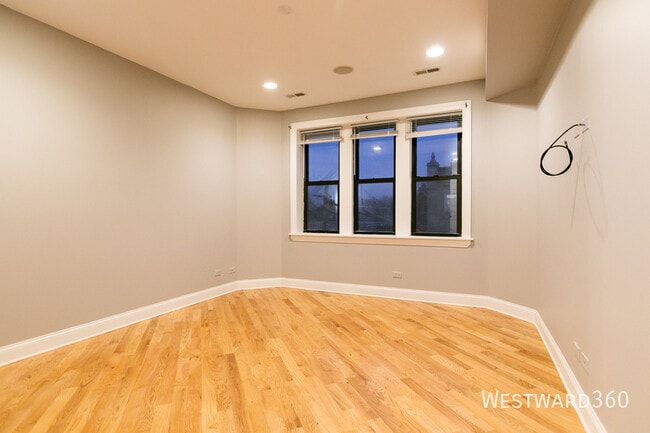 Building Photo - 6508 Seeley-3