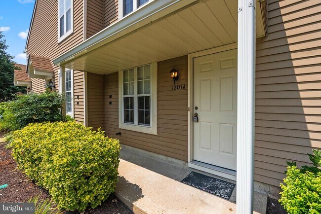 Building Photo - 1201A Ralston Dr