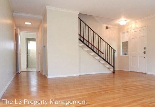 Building Photo - 3 br, 3 bath House - 16032 Marjan Lane