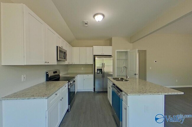 Foto del edificio - 724 Park Ln