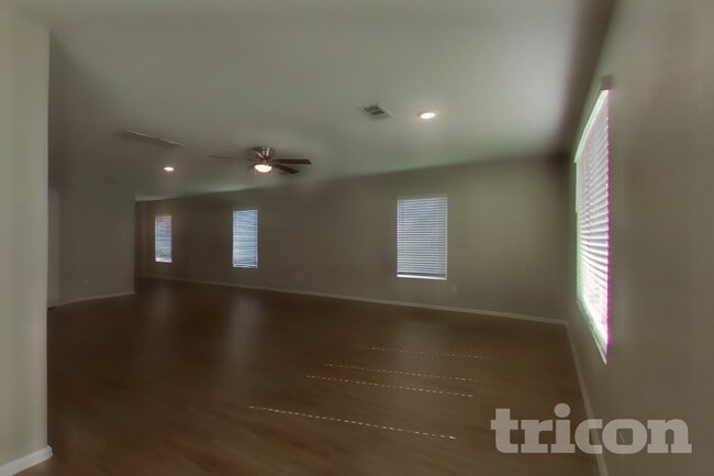 Building Photo - 18613 Rosehill Pr Dr