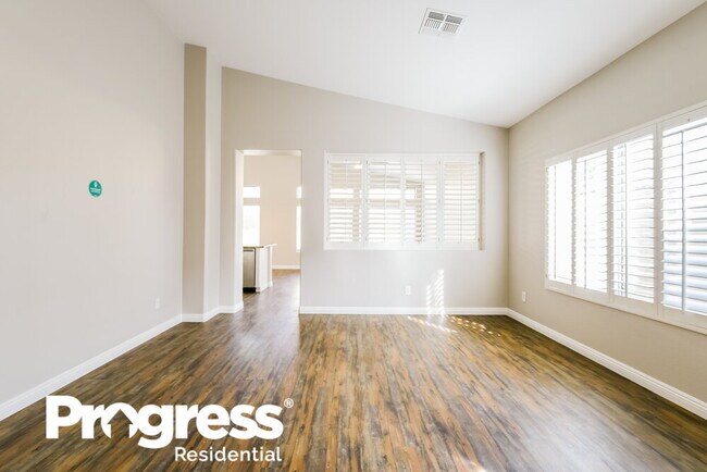 Building Photo - 3620 W Webster Ct