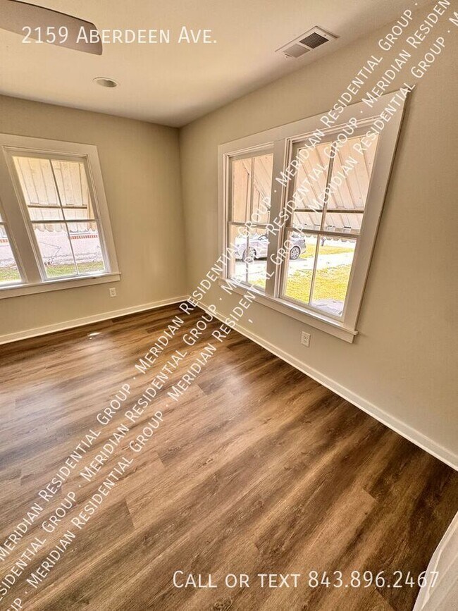 Foto del edificio - 2159 Aberdeen Ave
