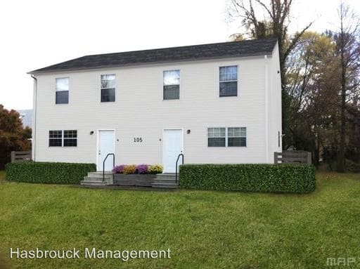Primary Photo - 105 Lewis St