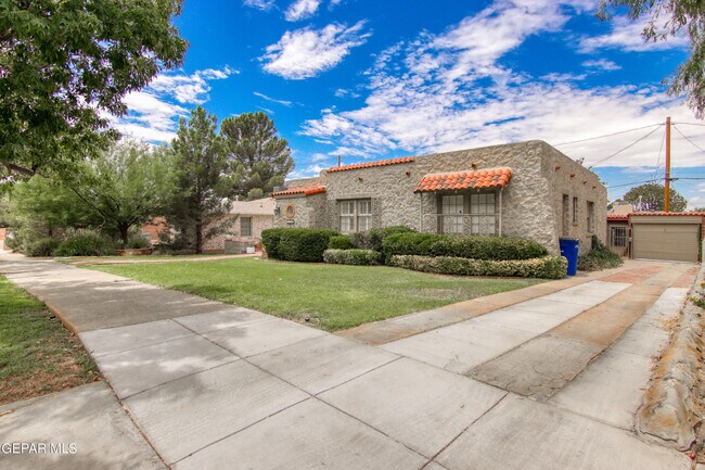 Building Photo - 1109 Madeline Dr
