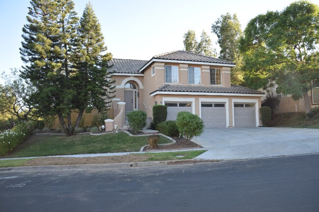 Building Photo - 1960 Aztec Cir