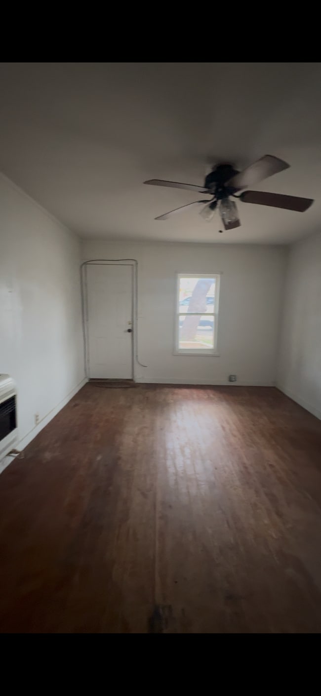 Foto del edificio - 1002 E Pearl St