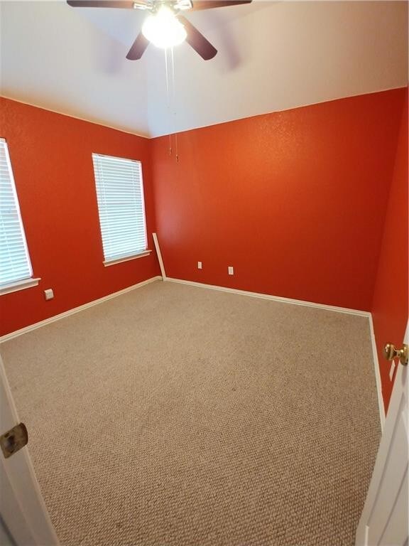 Building Photo - 5300 Teddington Park Dr
