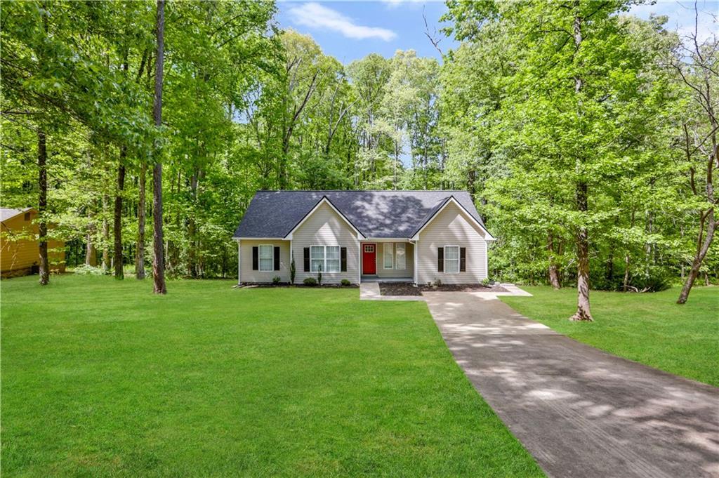 684 Raven Springs Trail, Stone Mountain, GA 30087 House Rental in
