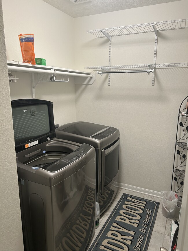 full size washer and dryer - 1112 Clonmore Ct