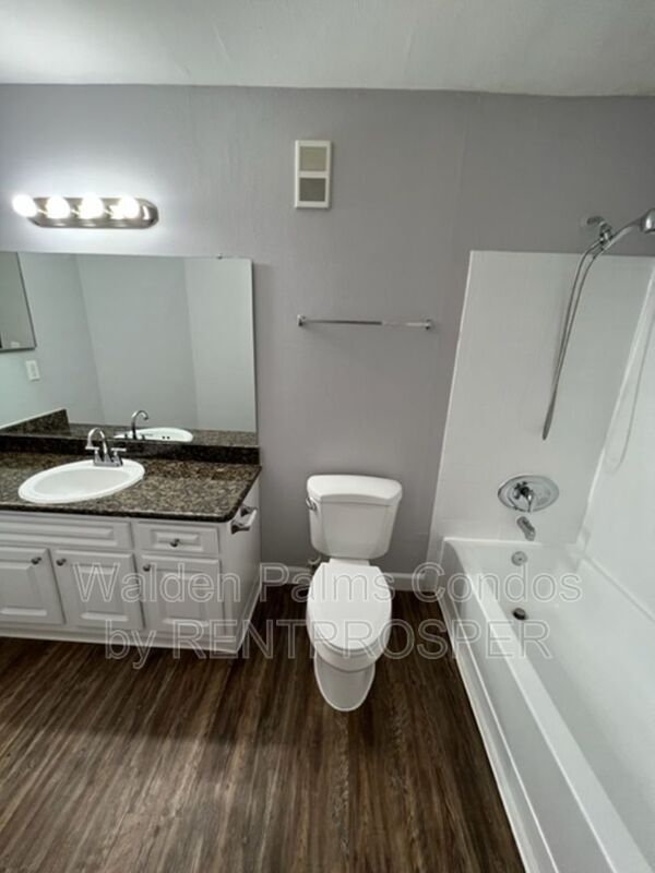 Foto del edificio - 4708 Walden Cir