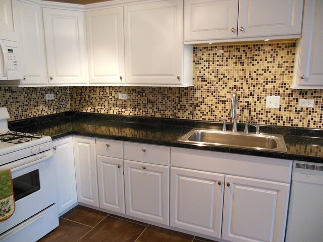 Building Photo - 126 Nauset Ln