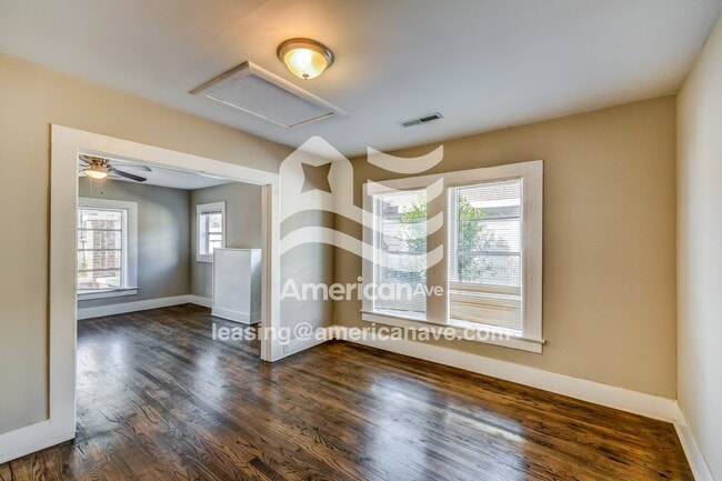 Foto del edificio - 1615 1st St S