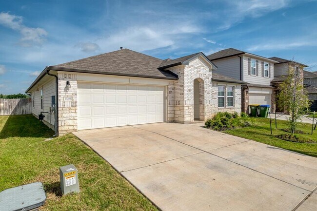 Building Photo - 13708 Howser Trce