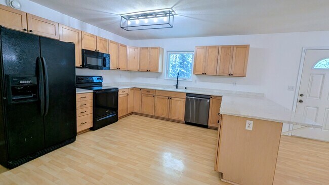 Foto del edificio - 3885 Sonoma Ave