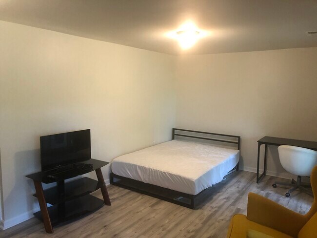Foto del edificio - 6403 Knapsack Ln