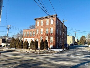 Building Photo - 278 Water St