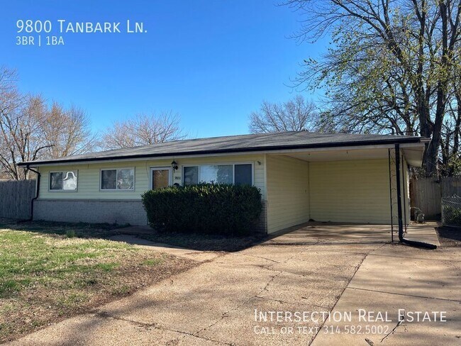 Foto del edificio - 9800 Tanbark Ln