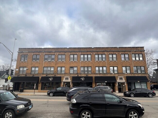 Building Photo - 7443 Randolph St