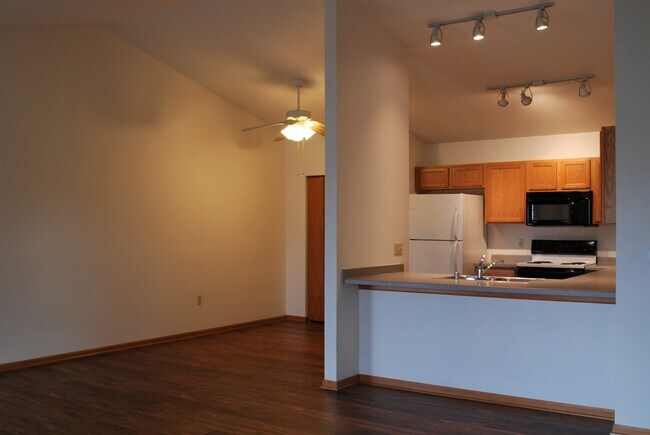 Kitchen - N7751 Vicksburg Way