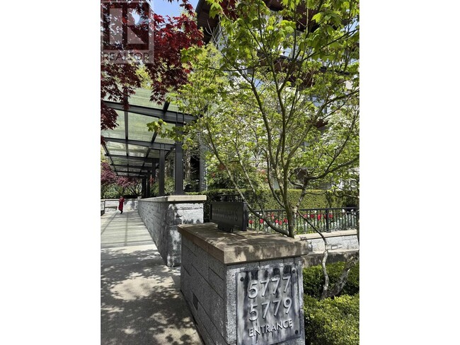 Building Photo - 5777-5777 Birney Ave