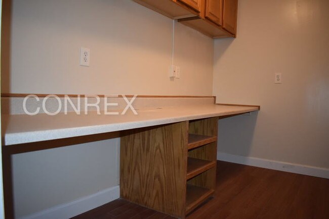 Building Photo - 5494 Palomino Dr