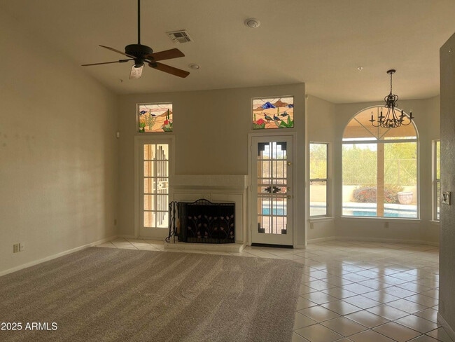 Building Photo - 9440 E Palm Tree Dr