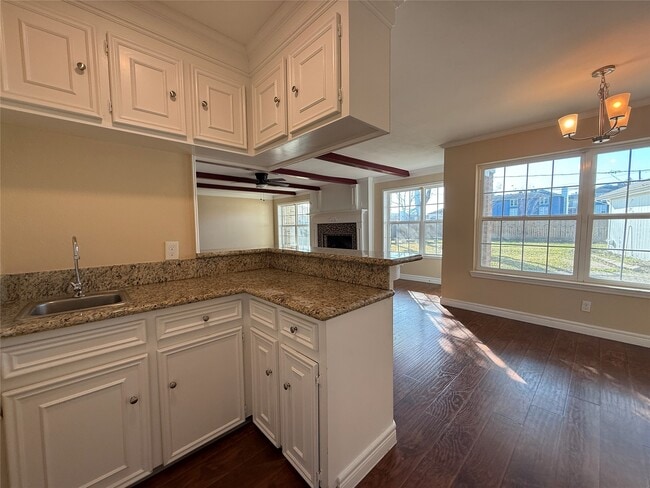 Building Photo - 318 Big Hollow Ln