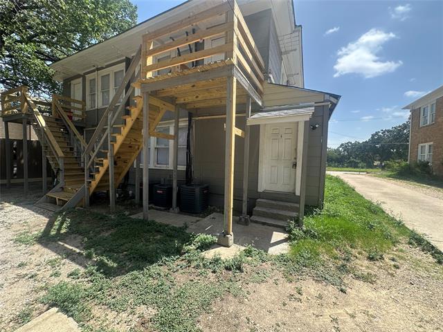 Building Photo - 819 N Marsalis Ave