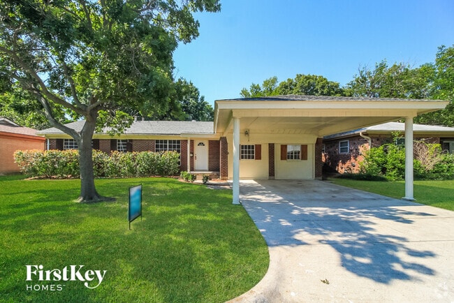 Building Photo - 7608 Oxley Dr