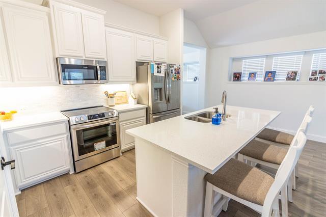 Foto del edificio - 3743 Brookgreen Ln