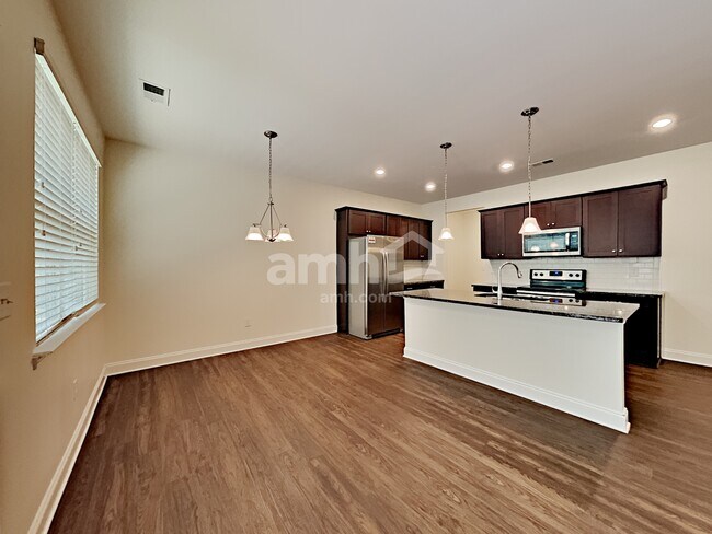 Foto del edificio - 117 Cobblestone Dr