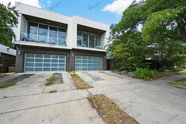Building Photo - Dream Home with Solar Panels, Game Room, a...