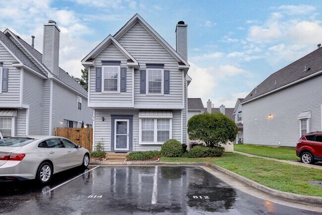 Foto del edificio - Updated Kiln Creek Home