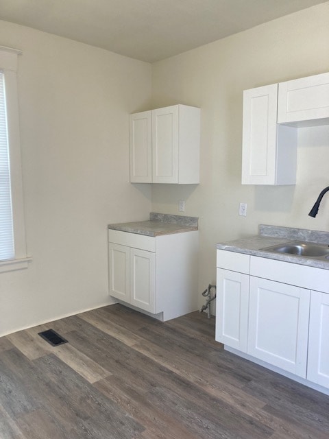 Building Photo - 2419 NE Madison Ave