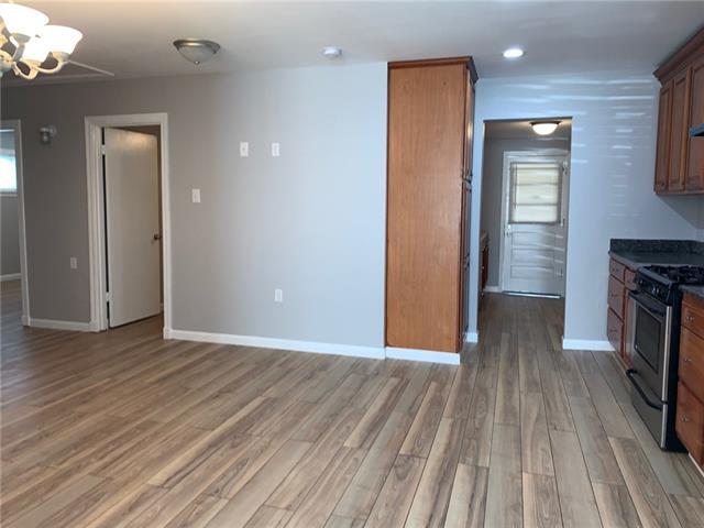 Building Photo - 311 Trefny Ave