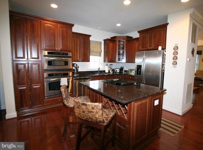 Building Photo - 41815 Bristow Manor Dr